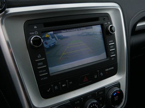 Used 2015 GMC Acadia SLT AWD/4WD image 28