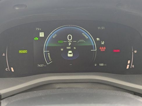 Used 2025 Toyota Camry SE image 23