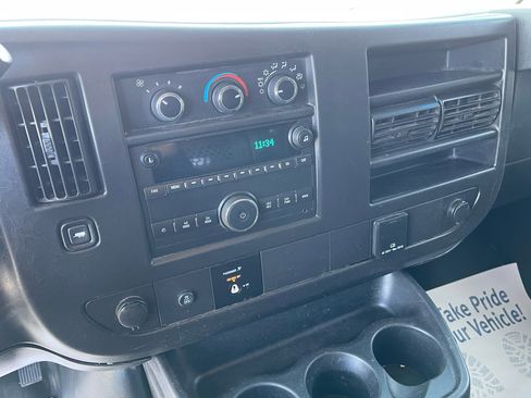 Used 2020 GMC Savana 2500 w/ Driver Convenience Package image 27