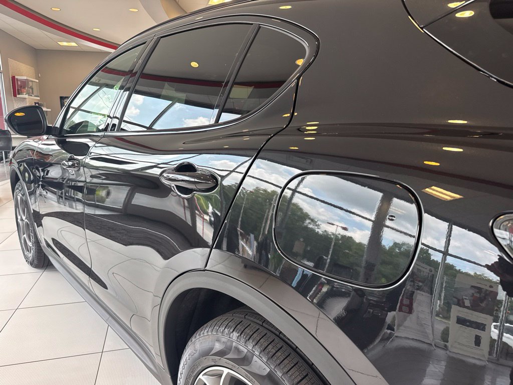 New 2026 Alfa Romeo Stelvio Sprint AWD/4WD image 11