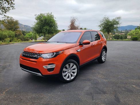 Used 2016 Land Rover Discovery Sport HSE Luxury image 2