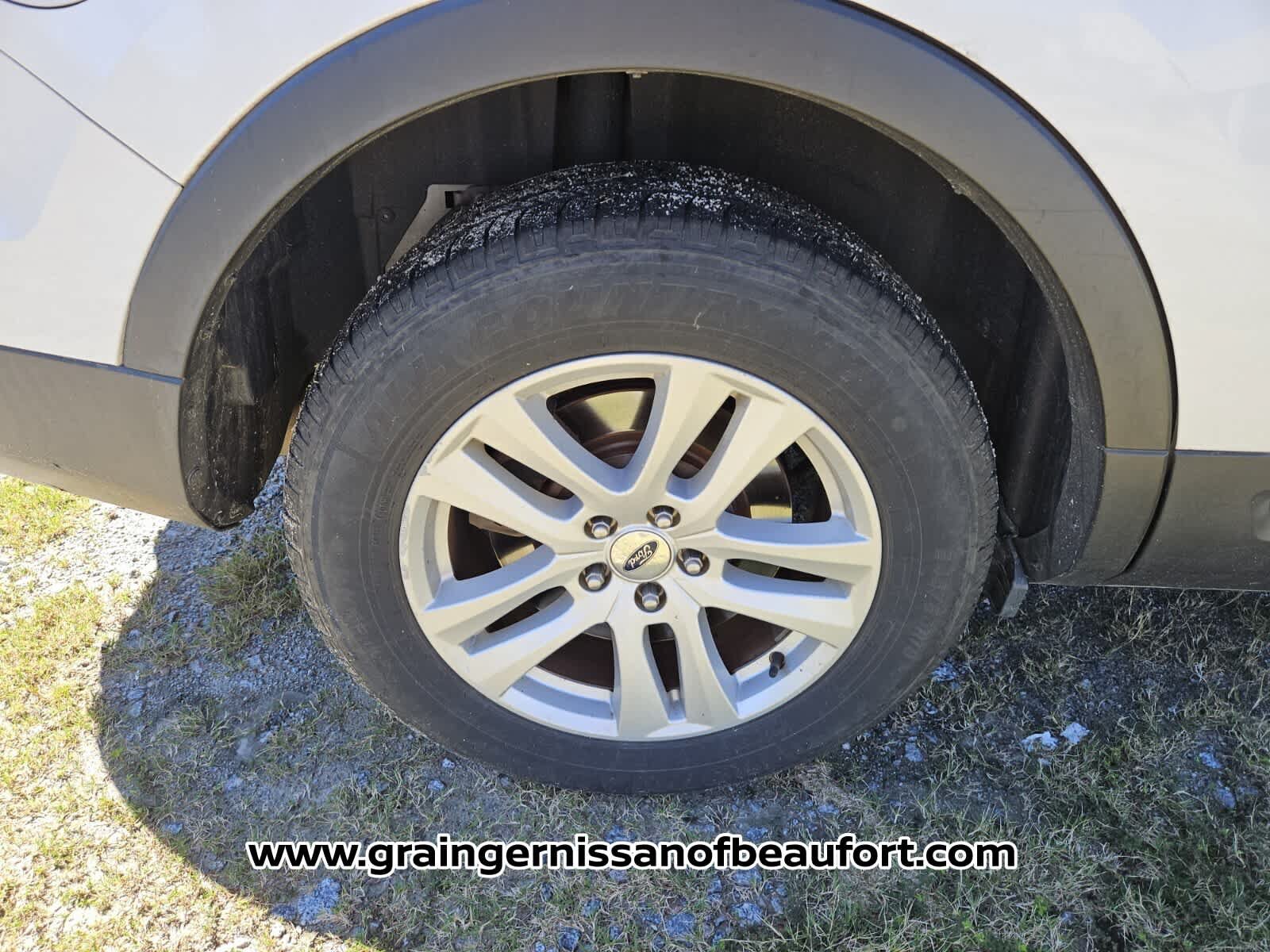 Used 2016 Ford Explorer XLT FWD image 9