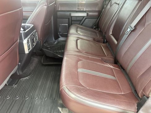 Used 2016 Ford F150 Platinum w/ Equipment Group 701A Luxury AWD/4WD image 14