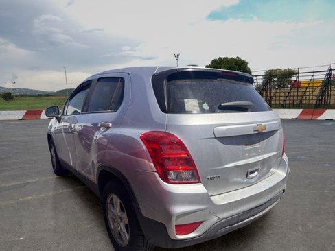 Used 2020 Chevrolet Trax LS w/ Tint and Cruise Package FWD image 3