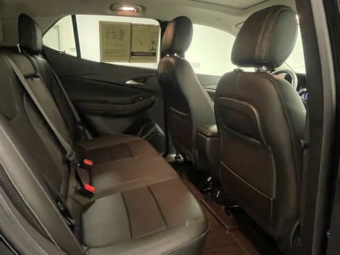Used 2023 Buick Encore GX Essence w/ Experience Buick Package image 22