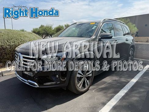 Used 2024 Mercedes-Benz GLB 250 image 1