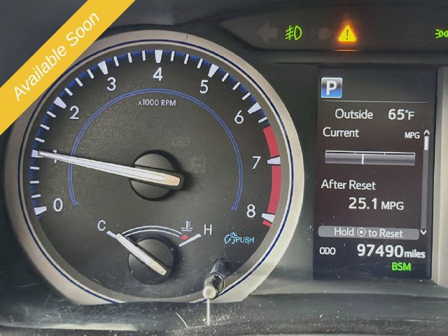 Used 2018 Toyota Highlander XLE AWD/4WD image 13