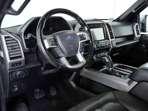 Used 2018 Ford F150 Platinum w/ Equipment Group 701A Luxury image 19