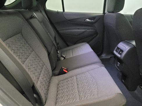 Used 2024 Chevrolet Equinox LT image 19