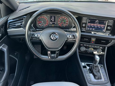 Used 2019 Volkswagen Jetta R-Line w/ R-Line Cold Weather Package image 14