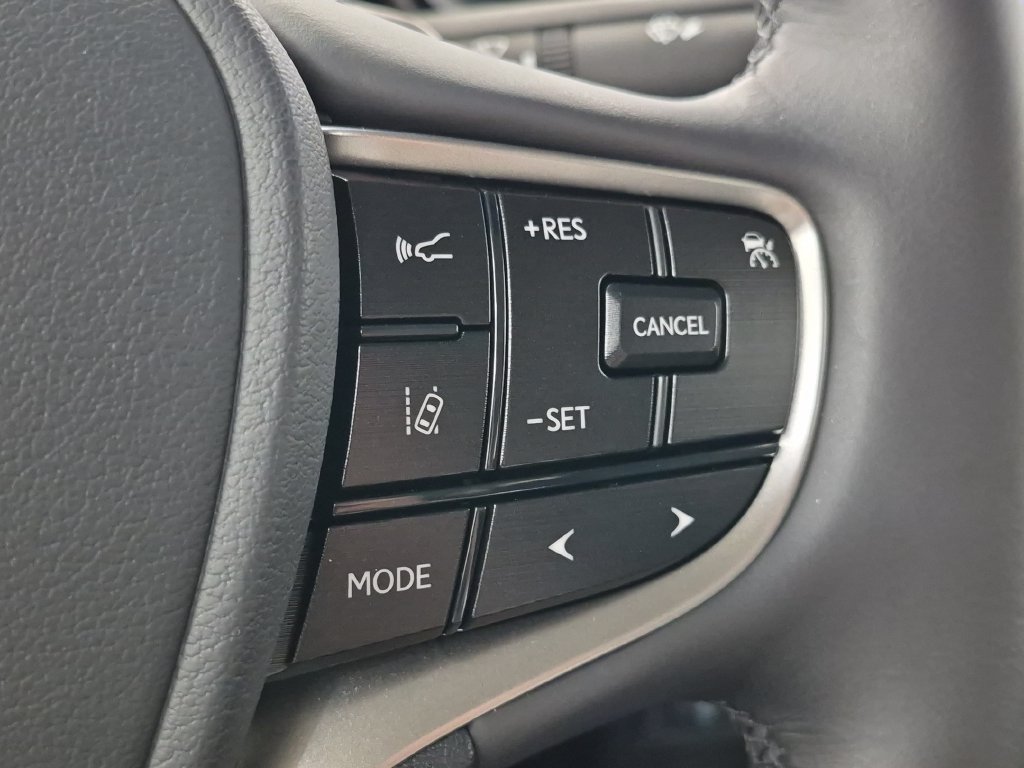 Certified 2025 Lexus ES 350 w/ Premium Package FWD image 22