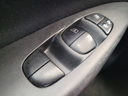 Used 2018 Nissan Sentra SV FWD image 27