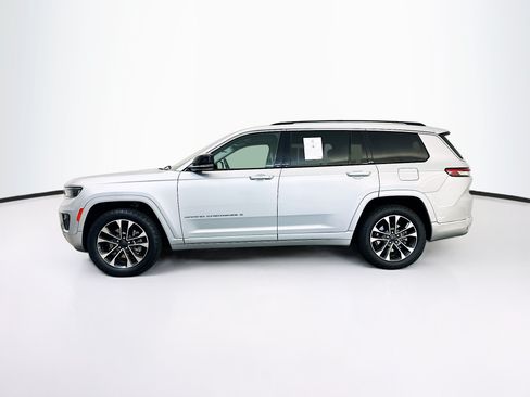 Used 2021 Jeep Grand Cherokee L Overland w/ Advanced Protech Group III AWD/4WD image 4
