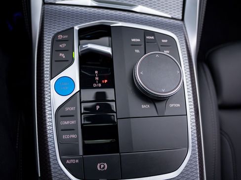 Certified 2025 BMW i4 M50 w/ Premium Package image 28