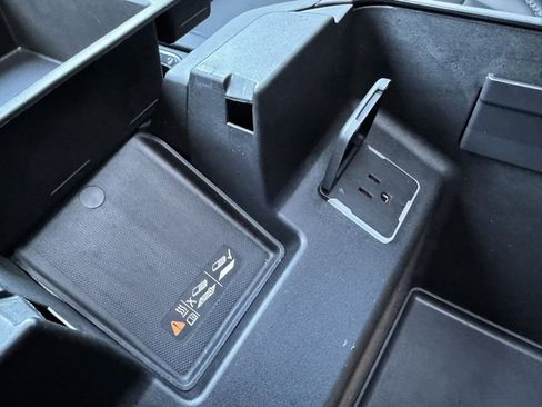 Used 2023 GMC Sierra 1500 Denali w/ Technology Package image 23