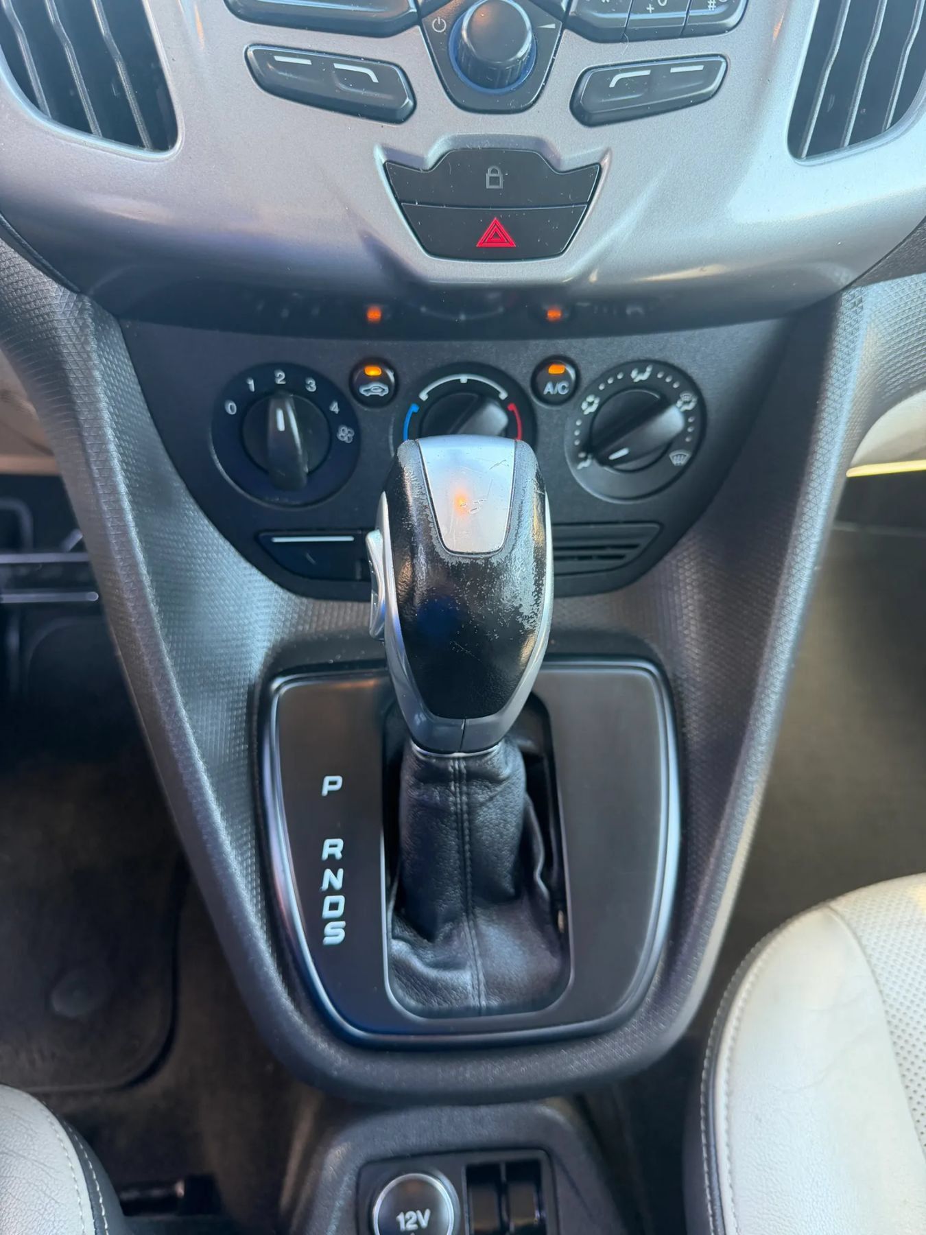 Used 2014 Ford Transit Connect XLT FWD image 25
