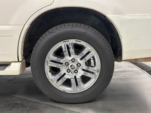 Used 2009 Mercury Mountaineer Premier AWD/4WD image 25