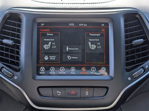 Used 2021 Jeep Cherokee Latitude Lux 80th Anniv w/ Quick Order Package 26U 80TH image 22