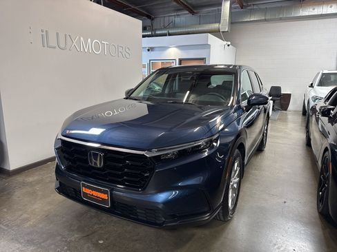 Used 2024 Honda CR-V EX image 1