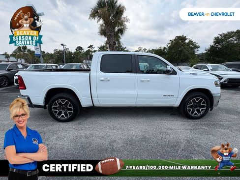 Used 2025 RAM 1500 Laramie AWD/4WD image 8