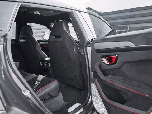 Used 2023 Lamborghini Urus Performante image 22