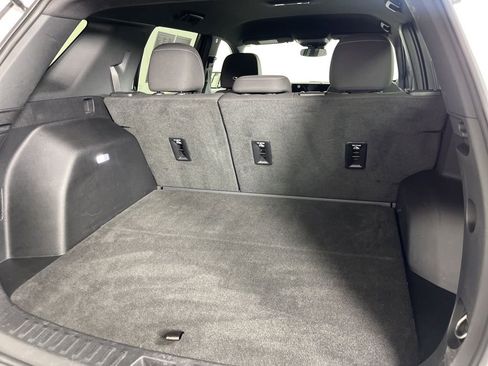 Certified 2025 Chevrolet Equinox LT image 8