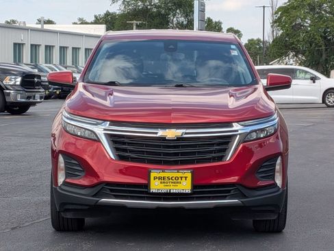 Used 2023 Chevrolet Equinox LT FWD image 2