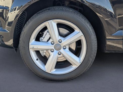 Used 2015 Audi Q7 3.0T S line Prestige image 30