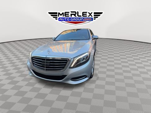 Used 2017 Mercedes-Benz S 550 4MATIC Sedan image 3