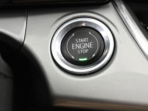 Used 2025 Chevrolet Trax LT w/ Driver Confidence Package image 25