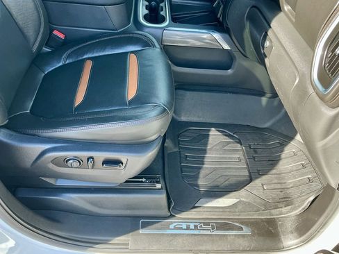 Used 2020 GMC Sierra 1500 AT4 w/ AT4 Premium Package image 24