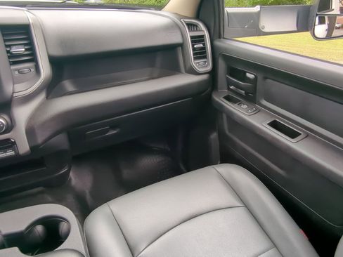 Used 2020 RAM 5500 Tradesman w/ Max Tow Package image 15