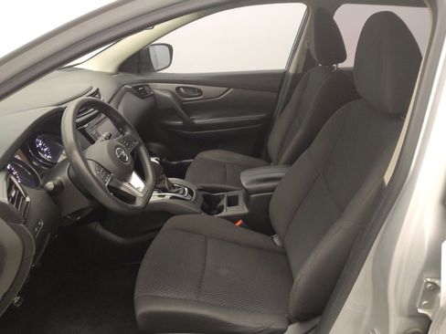 Used 2019 Nissan Rogue Sport S w/ Appearance Package image 17