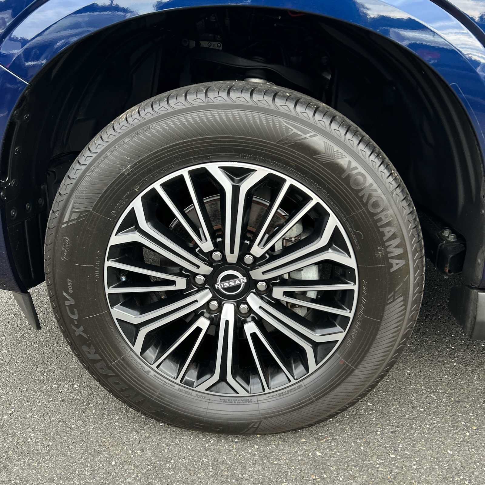 Used 2025 Nissan Armada Platinum AWD/4WD image 18