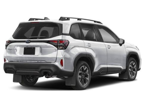 Used 2025 Subaru Forester Premium AWD/4WD image 2