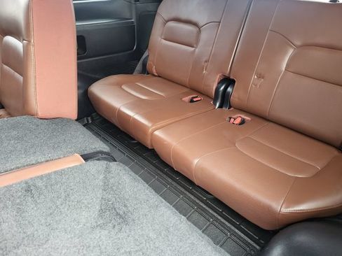 Used 2018 Toyota Land Cruiser w/ Preferred Accessory Package AWD/4WD image 27