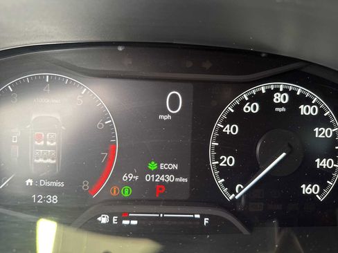 Used 2025 Honda Civic Sport image 2