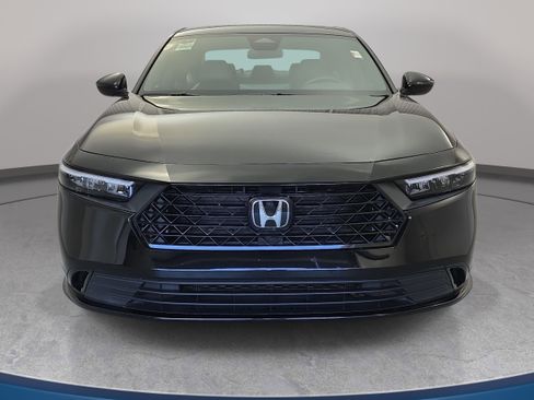 Certified 2023 Honda Accord Sport image 2