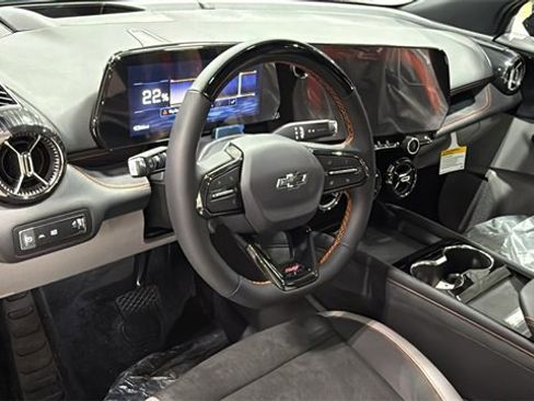 New 2026 Chevrolet Blazer EV SS image 9