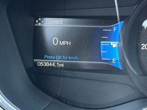 Certified 2017 Ford Fusion SE w/ Equipment Group 201A image 17