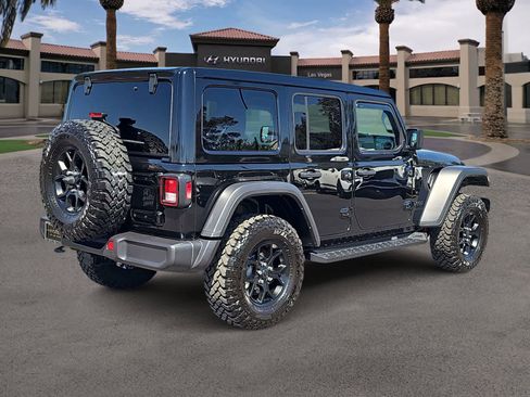 Used 2024 Jeep Wrangler Willys image 8