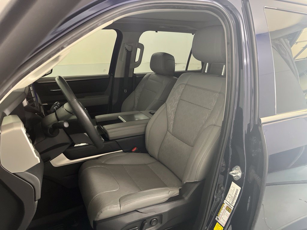 Used 2024 Toyota Sequoia Limited w/ Tow Technology Package AWD/4WD image 19