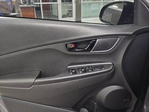 Used 2021 Hyundai Kona Night w/ Cargo Package image 11