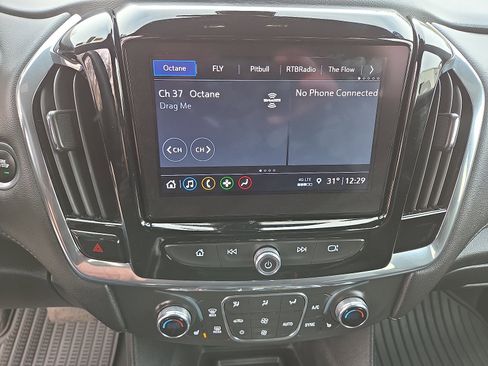 Certified 2023 Chevrolet Traverse LT image 26