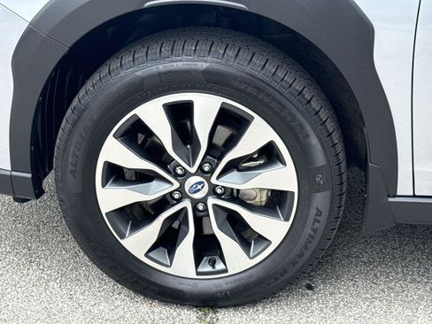 Used 2024 Subaru Outback Limited AWD/4WD image 11