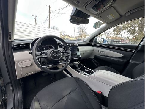 Used 2024 Hyundai Tucson SEL image 2