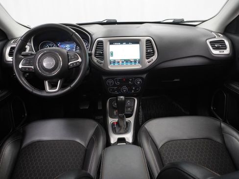 Certified 2020 Jeep Compass Latitude image 26