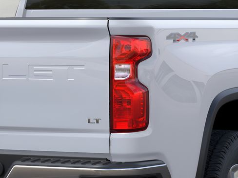 Used 2026 Chevrolet Silverado 3500 LT w/ All Star Edition AWD/4WD image 11