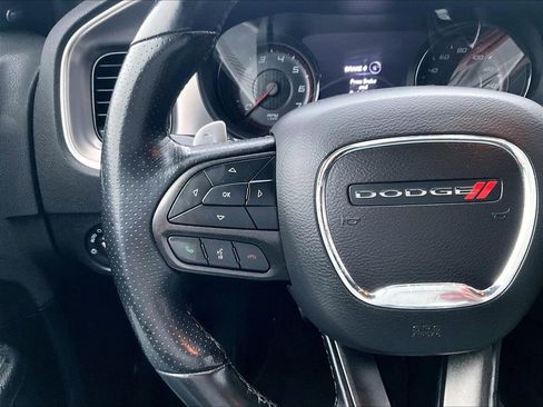 Used 2022 Dodge Charger R/T w/ Blacktop Package image 15