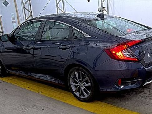 Used 2019 Honda Civic EX image 6
